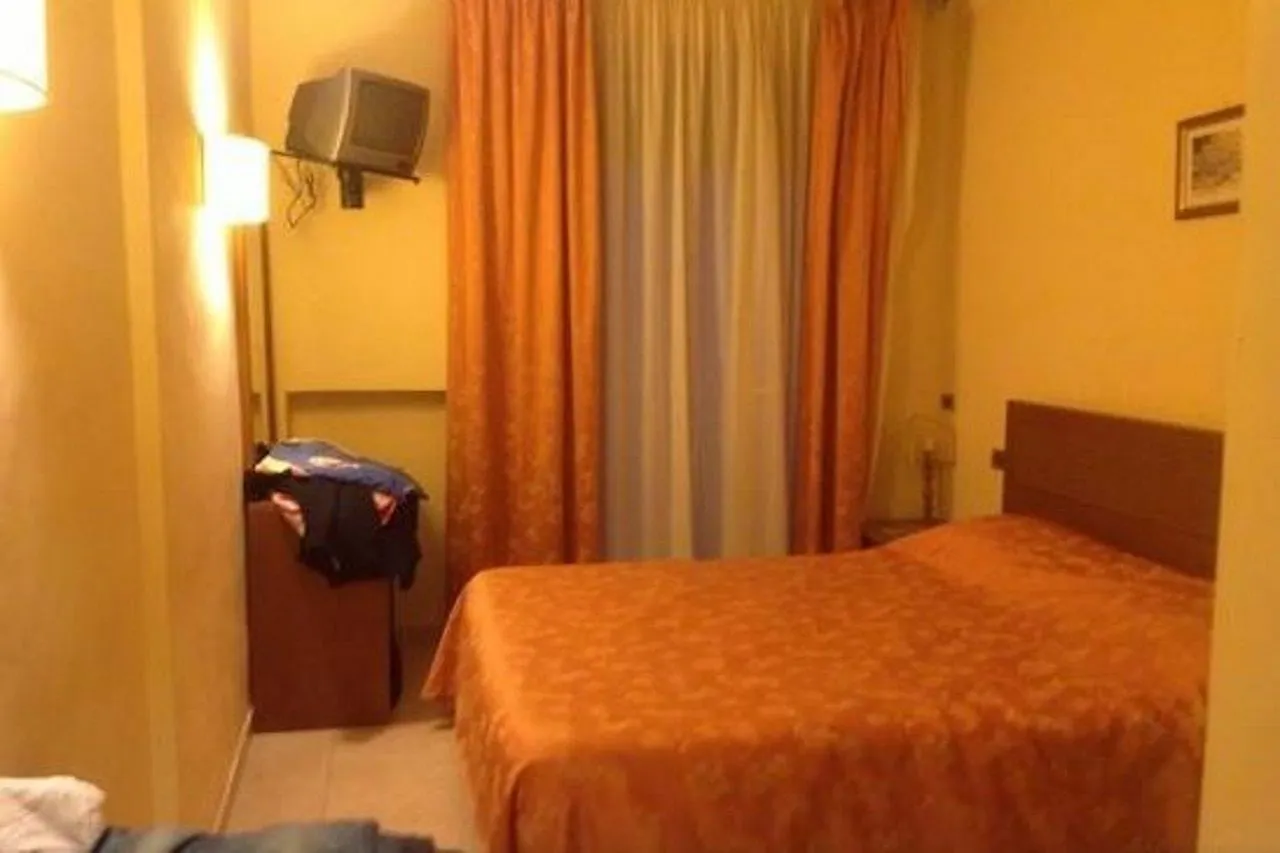 טאורמינה Hotel Villa Bianca Resort 4*,