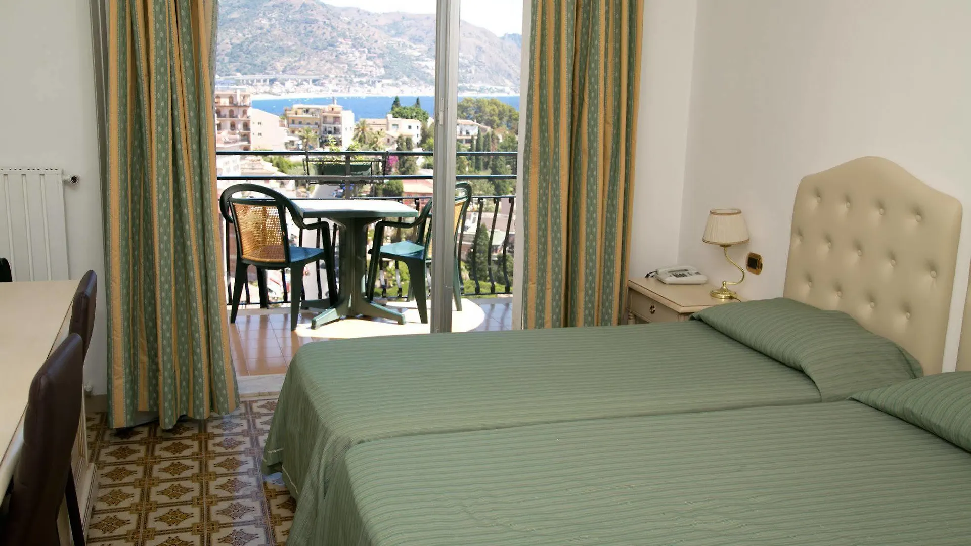 טאורמינה Hotel Villa Bianca Resort