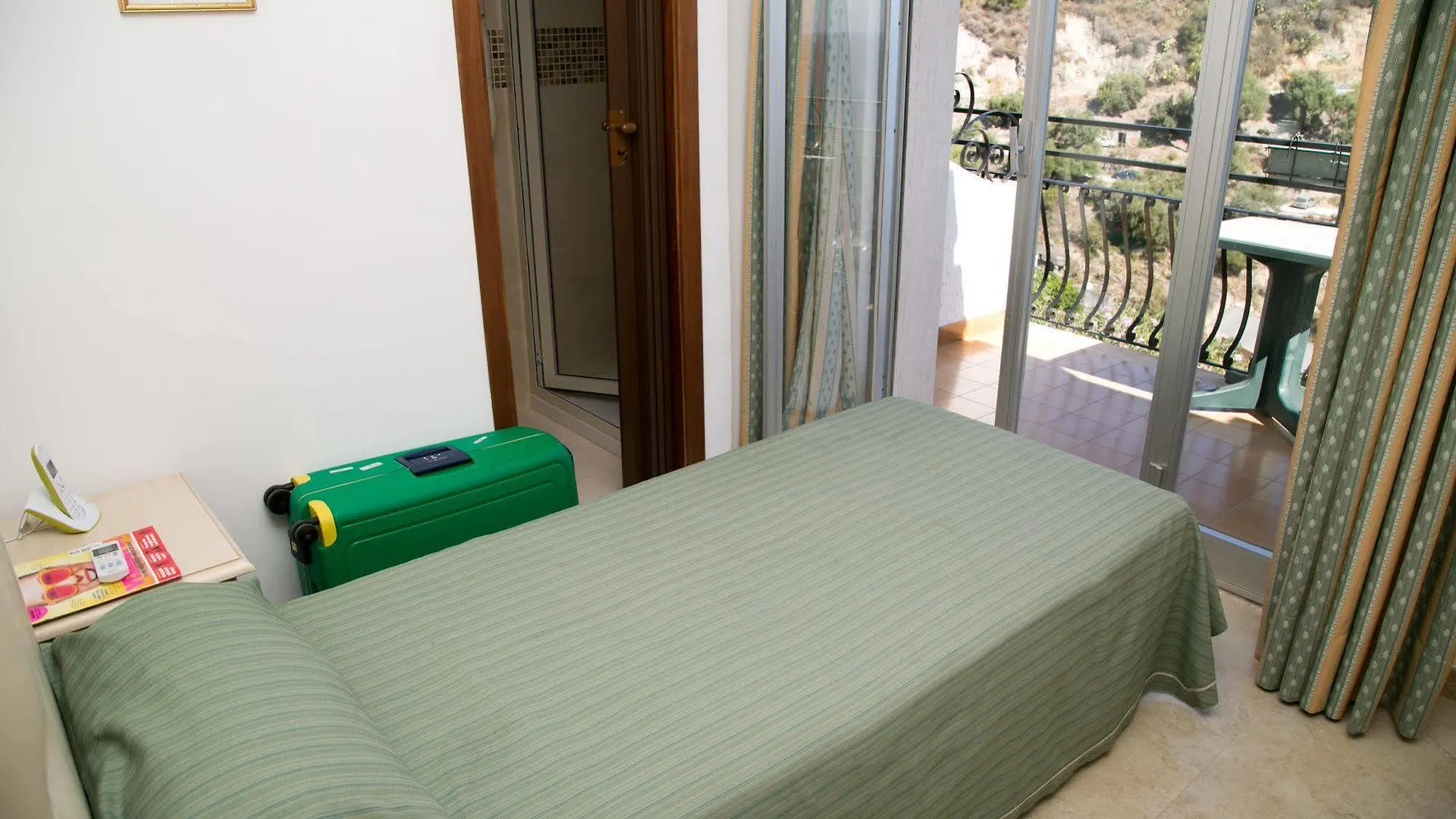 טאורמינה Hotel Villa Bianca Resort